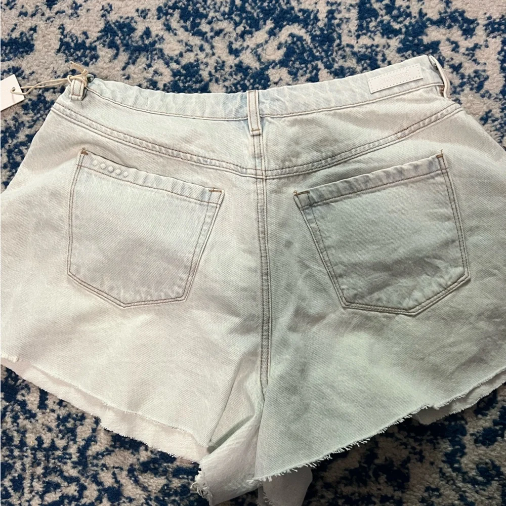 NWT BLANKNYC Piano Solo Jean Shorts - Picture 3 of 3
